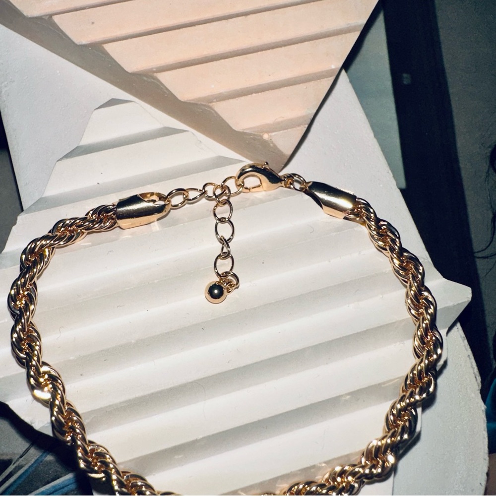 BRACELET Gold Colored Rope Chain - Picture 3 of 4